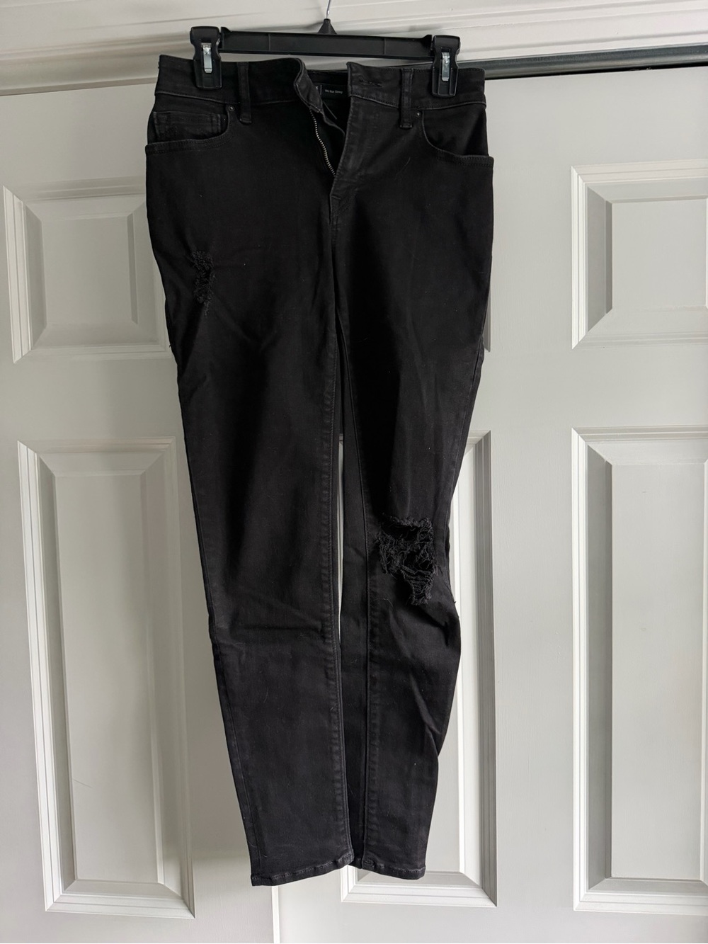 True Religion women’s Black Ripped Skinny Jeans